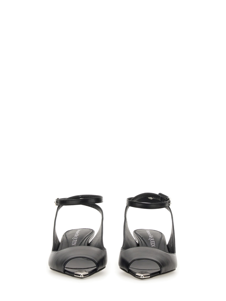 Alexander McQueen PUNK SANDAL. Zwart