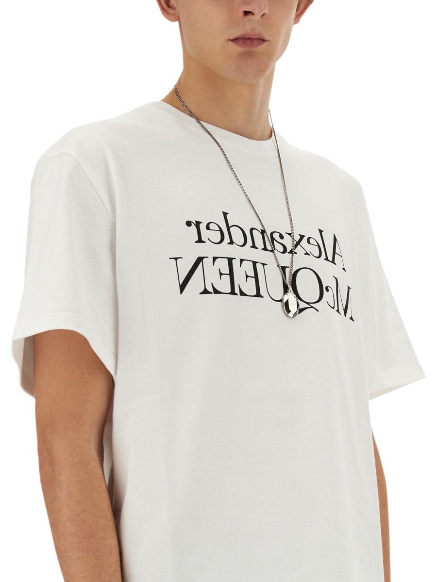 Alexander McQueen T-SHIRT WITH LOGO Wit