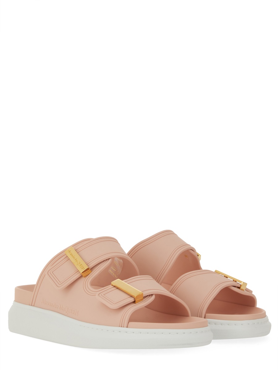 Alexander McQueen OVERSIZE HYBRID SANDAL Roze