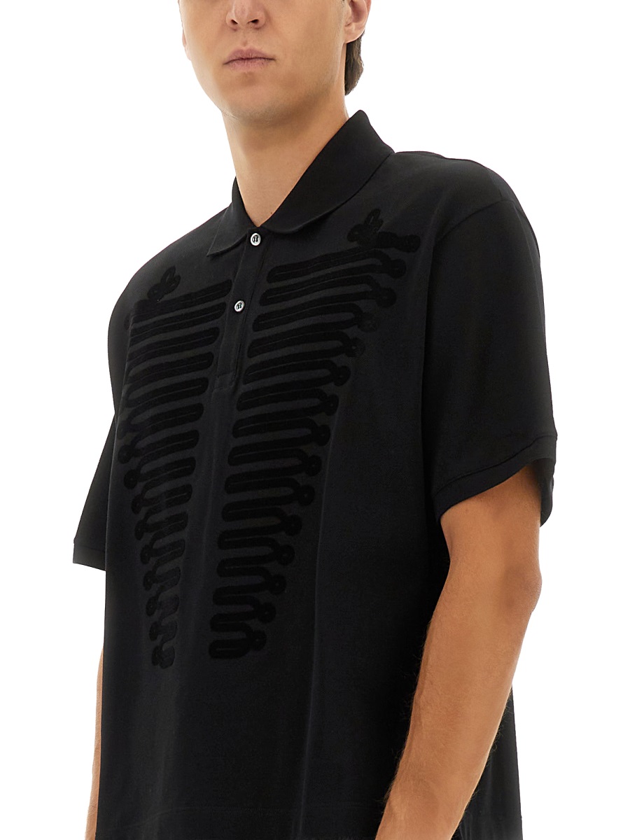 Alexander McQueen POLO SHIRT "CEREMONIAL BOXY" Zwart
