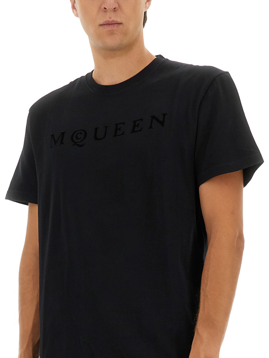 Alexander McQueen T-SHIRT WITH LOGO Zwart