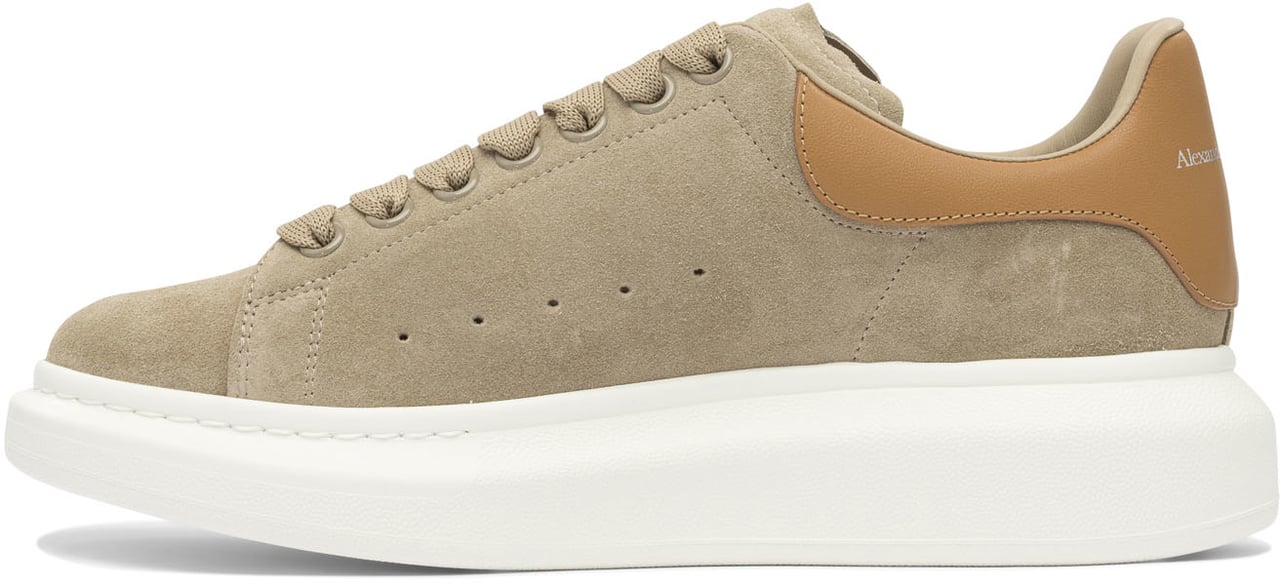 Alexander McQueen LEATHER UPPER AND RUBBER SOLE SNEAKER Beige