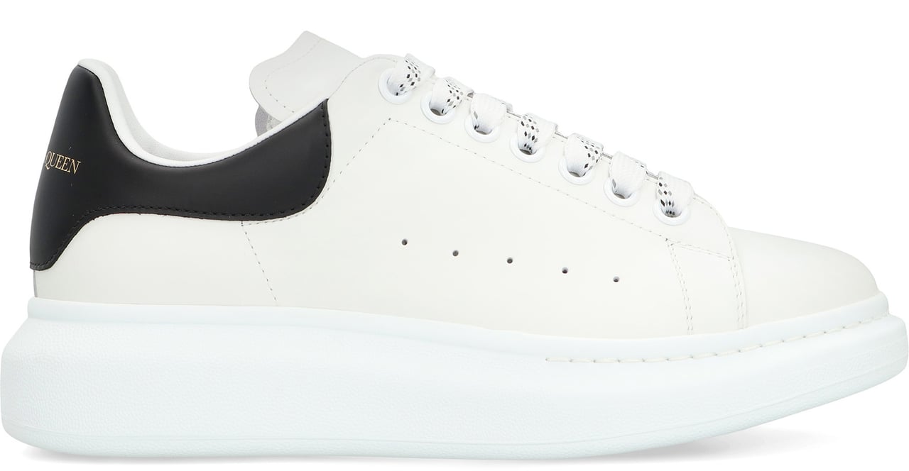 Alexander McQueen Leather chunky sneakers Wit