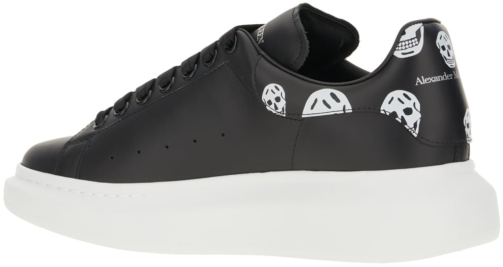 Alexander Mcqueen Black leather sneakers Zwart
