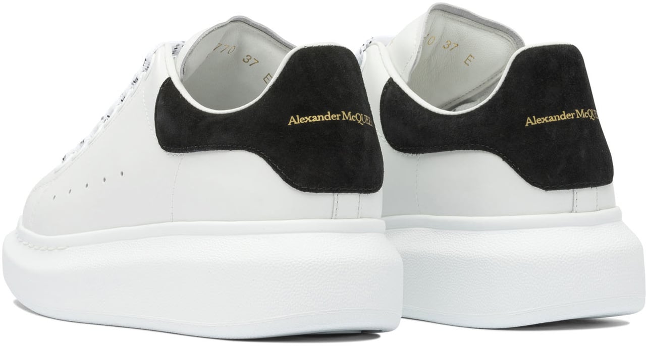 Alexander McQueen LEATHER UPPER AND RUBBER SOLE SNEAKER Wit