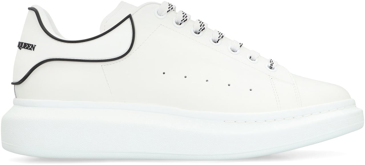 Alexander McQueen Leather chunky sneakers Wit