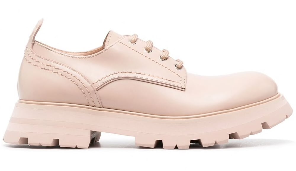 Alexander McQueen Wander Lace-up Shoes Roze