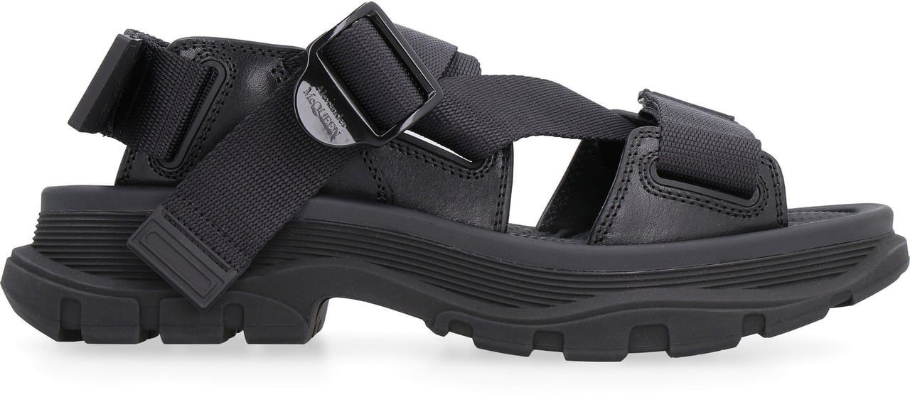 Alexander McQueen Tread flat sandals Zwart
