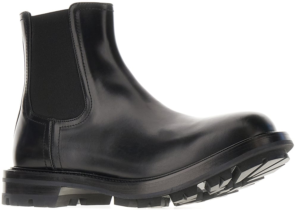 Alexander McQueen Alexander McQueen Black leather ankle boots Zwart