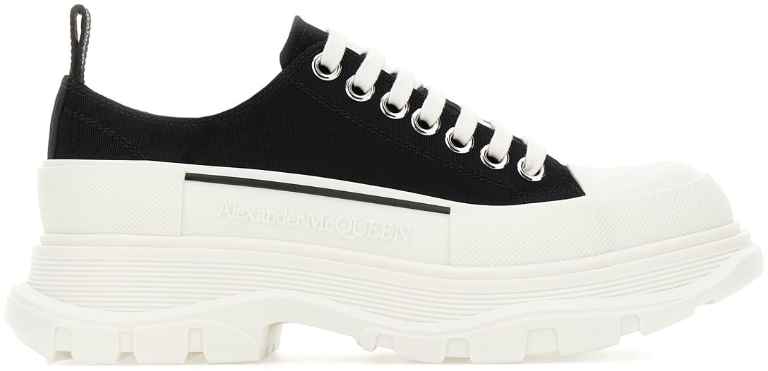 Alexander McQueen Alexander McQueen Black canvas Tread Slick sneakers Zwart