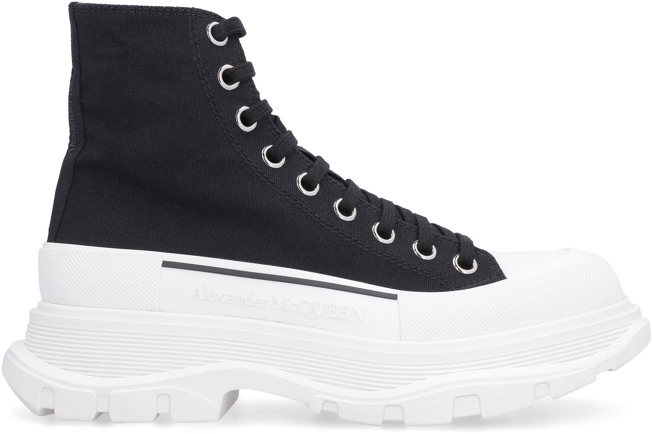 Alexander McQueen Tread Slick lace-up ankle boots Zwart