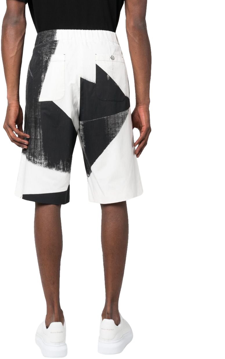 Alexander McQueen Shorts Black Zwart