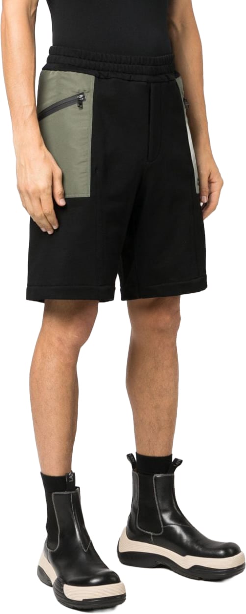 Alexander McQueen Shorts Black Zwart