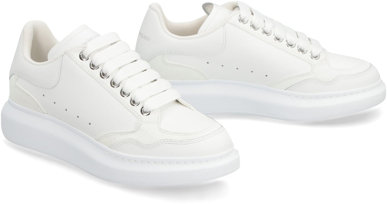 Alexander McQueen Larry leather low-top sneakers Wit