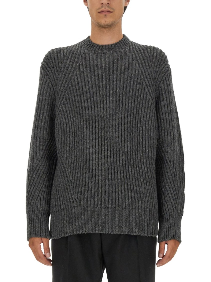 Alexander McQueen Wool Jersey. Zwart