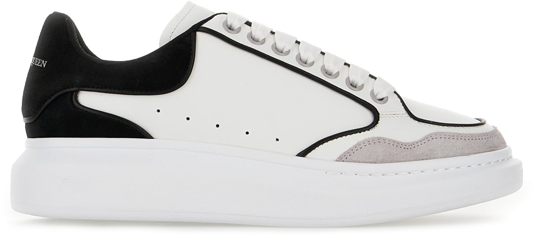 Alexander McQueen Alexander McQueen White leather sneakers with black suede heel Wit