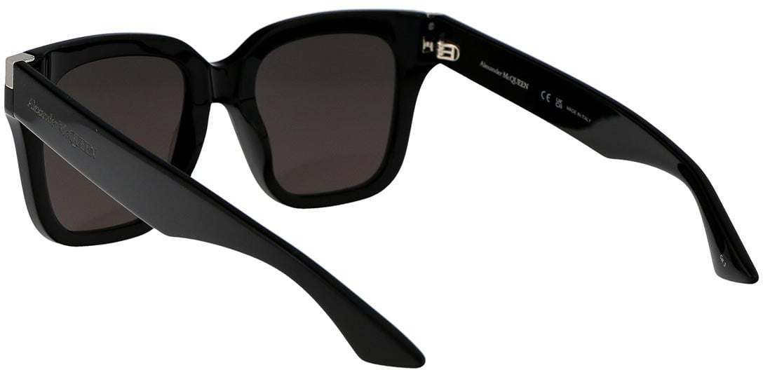 Alexander McQueen Bold Oversized Black Sunglasses Zwart
