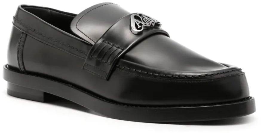 Alexander McQueen Seal Logo Plaque Loafers Zwart