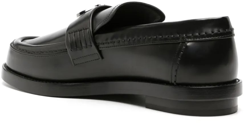 Alexander McQueen Seal Logo Plaque Loafers Zwart