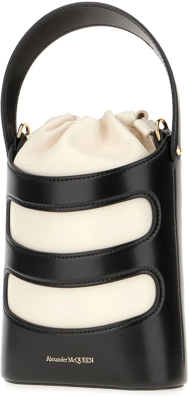 Alexander McQueen Alexander McQueen Two-tone leather bucket bag Zwart