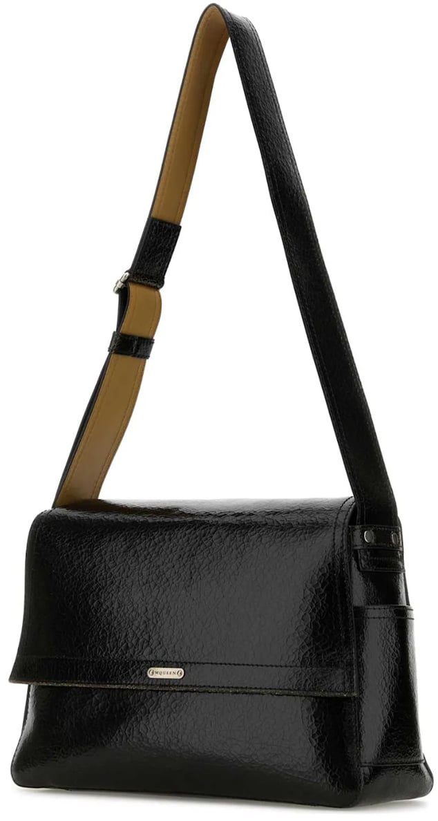 Alexander McQueen Textured Black Calf Leather Flap Bag Zwart