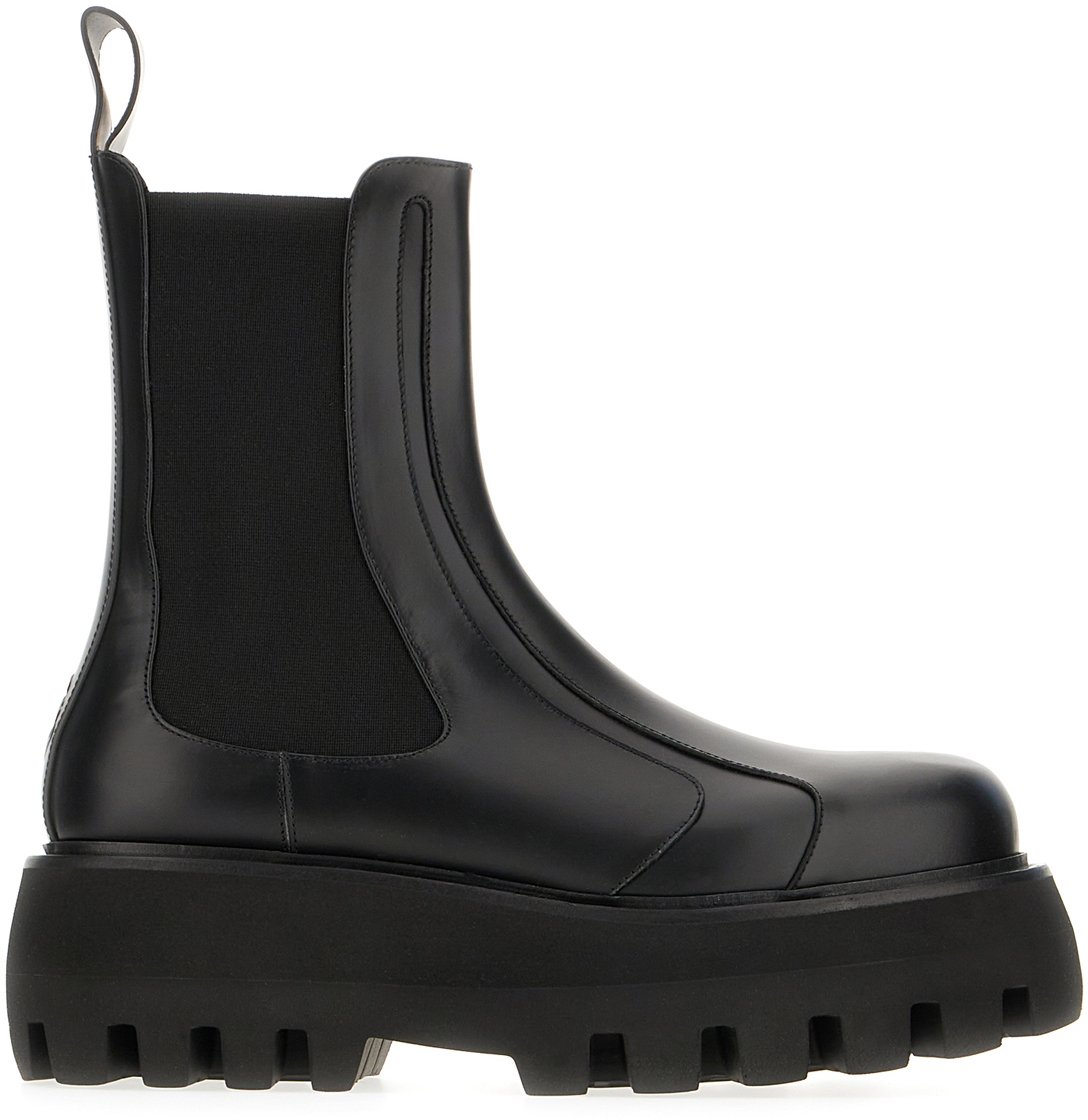 Alexander McQueen Alexander McQueen Black leather ankle boots Zwart