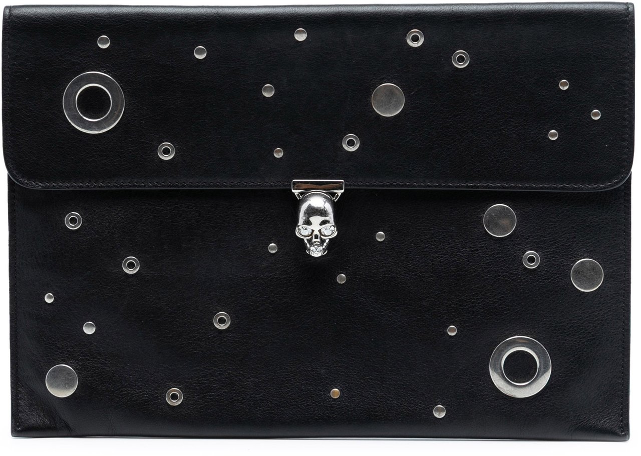 Alexander McQueen Leather Grommet Studded Skull Clutch Zwart