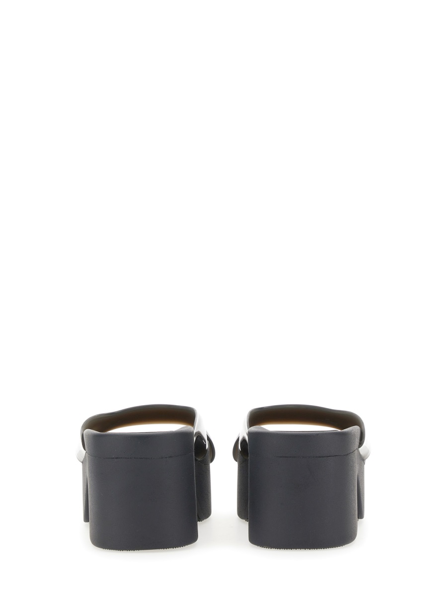 Alexander Wang PLATFORM SANDAL WITH SQUARE TOE Zwart