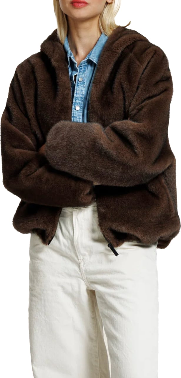 Alter Ego Jada Faux Mink Coffee Bruin
