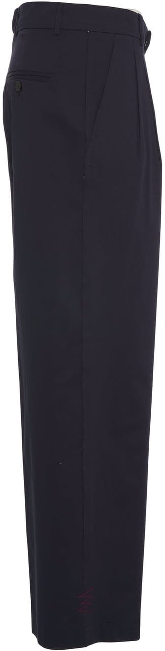 Amaranto Cotton chino pants Blauw