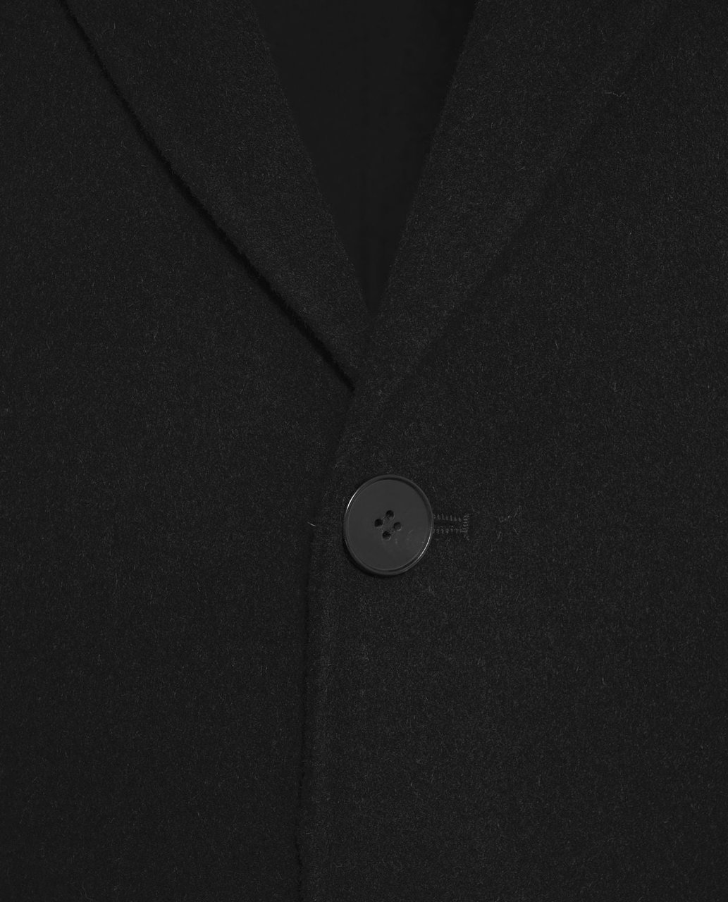 Amaranto Wool-cashmere blend coat Zwart