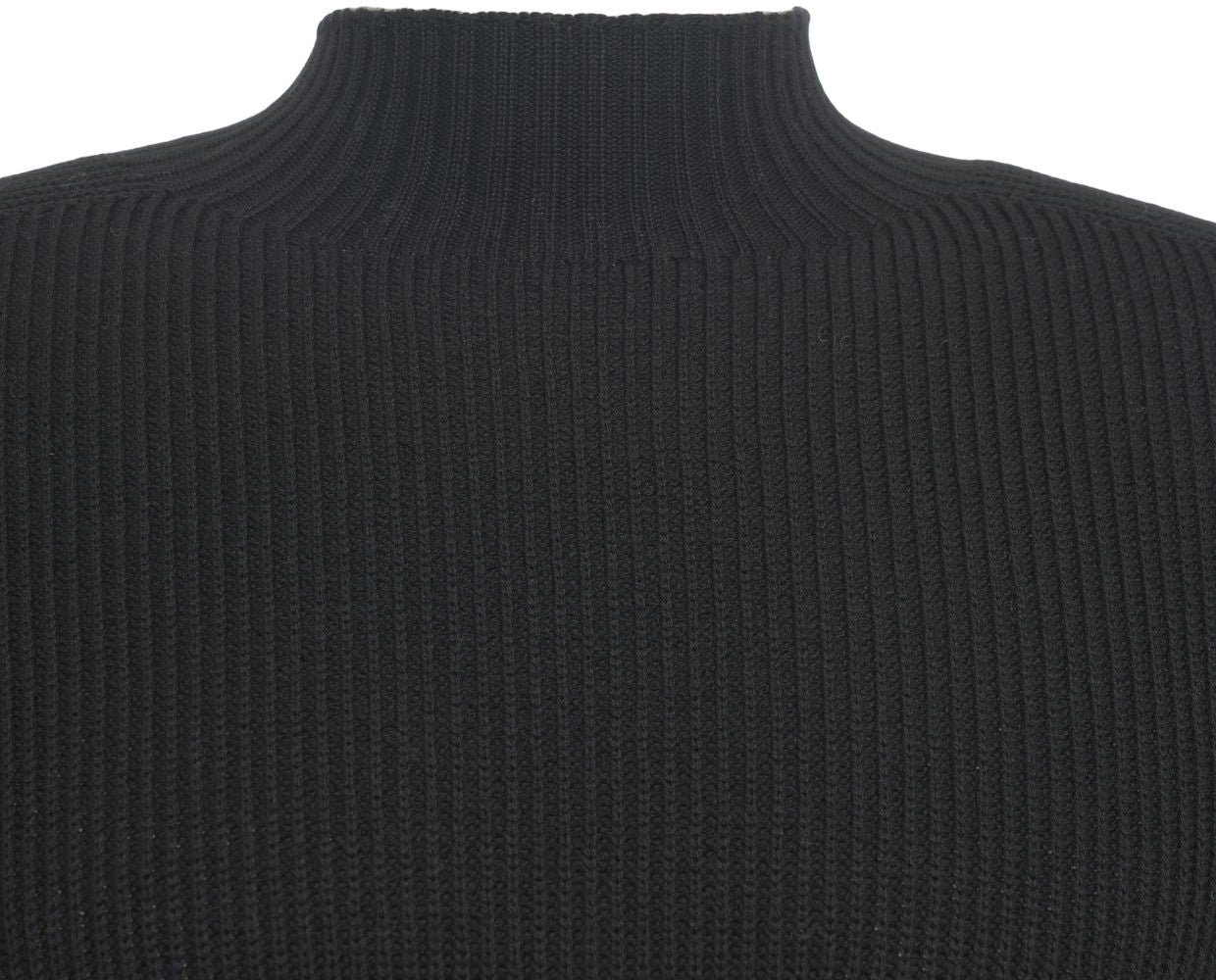 Amaranto Knit sweater with stand-up collar Zwart