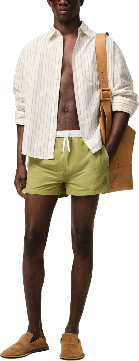 AMI Paris Tailored Olive Green Shorts with Contrasting Waistband Groen