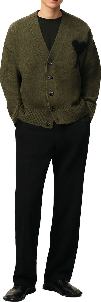 AMI Paris AMI DE COEUR VILTEN WOLLEN CARDIGAN LEGERGROEN Donkergroen