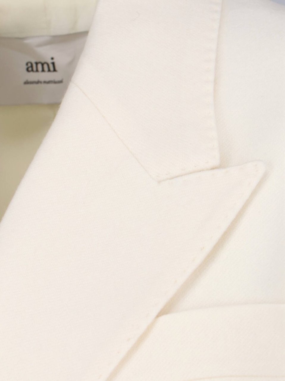 AMI Paris Double-Breasted Blazer – White Wit