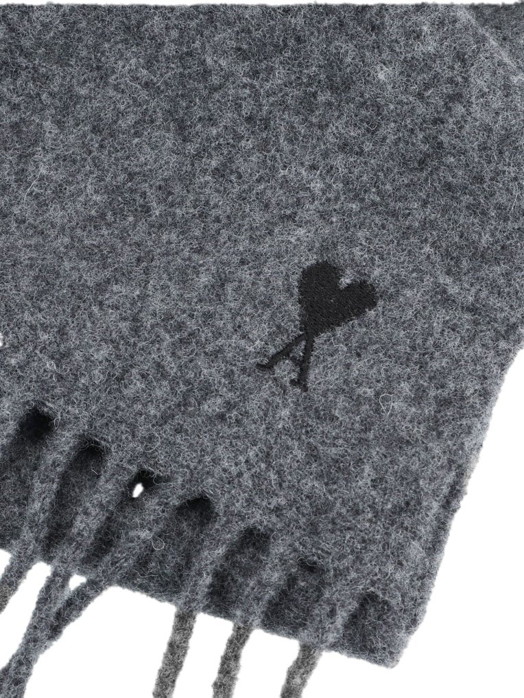 AMI Paris AMI Paris Sjaal Grijs ADC Laine Grijs