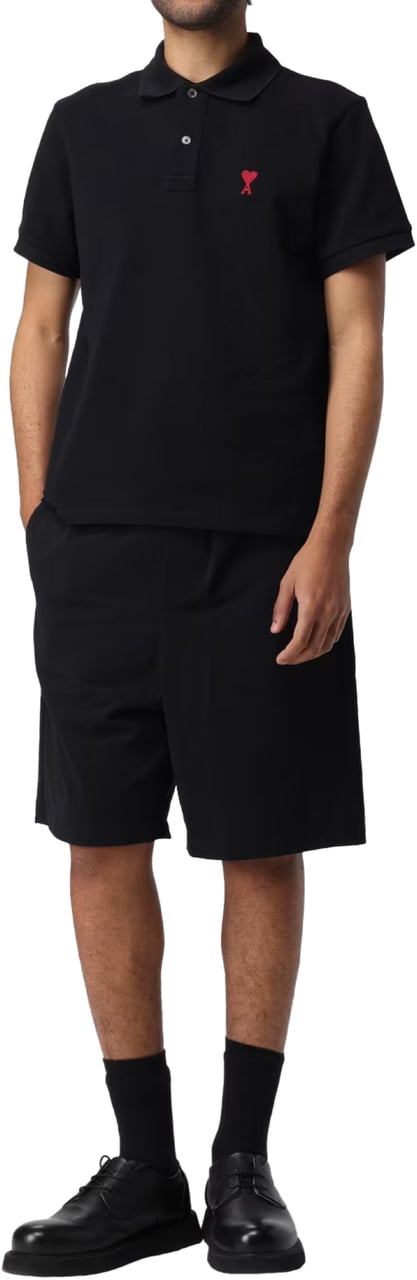 AMI Paris Cotton Crepe De Coeur Logo Plaque Bermuda Zwart
