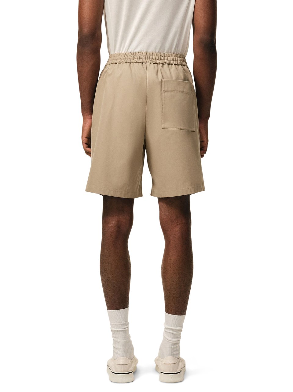 AMI Paris Minimalist Straight-Cut Shorts with Elastic Waistband Neutraal