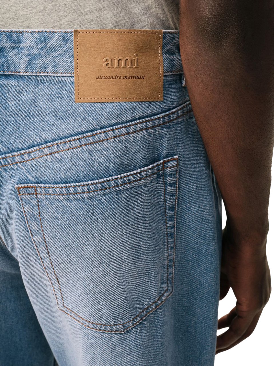 AMI Paris Jeans Light Blue Blauw