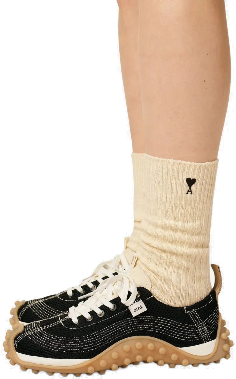 AMI Paris lot de trois paires de chaussettes a broderies coeur Divers