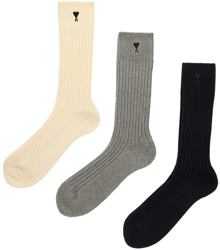 AMI Paris lot de trois paires de chaussettes a broderies coeur Divers