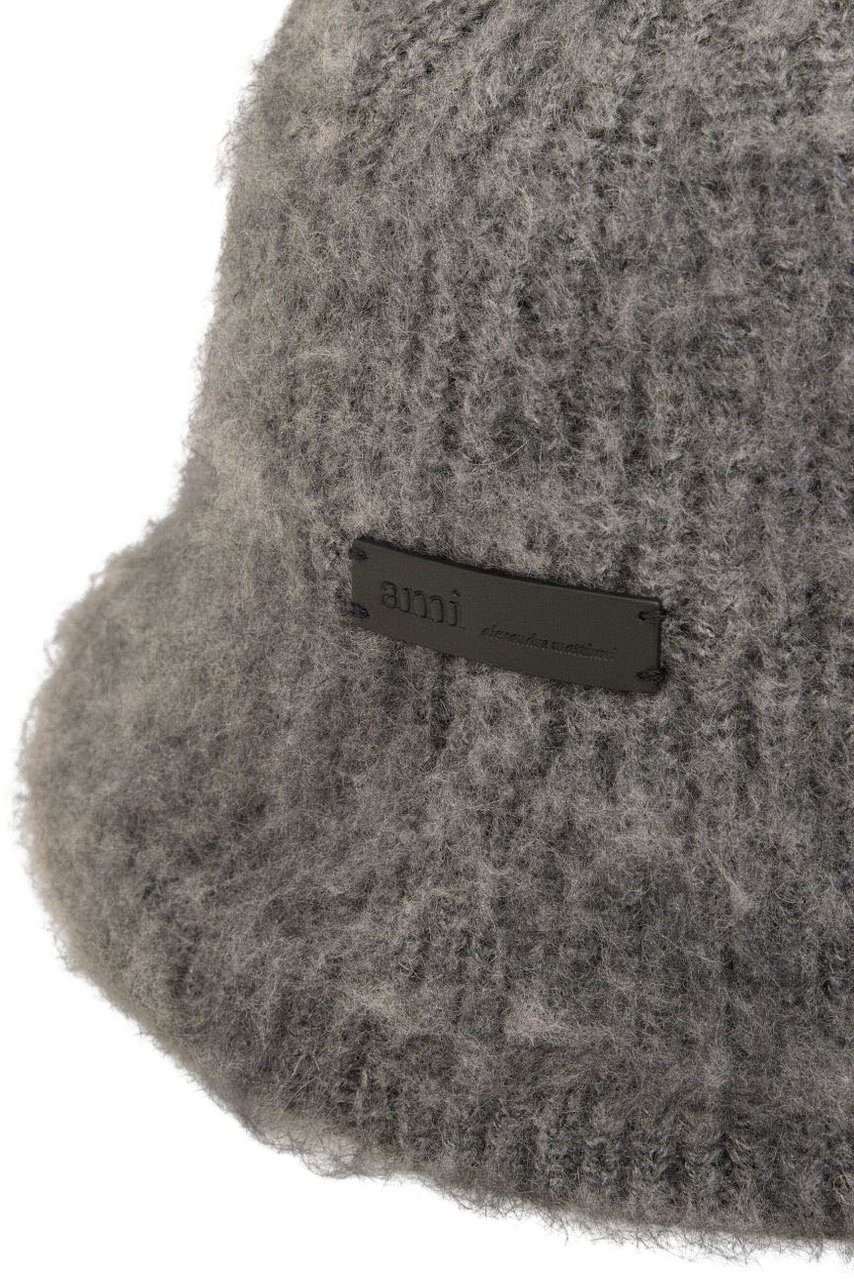 AMI Paris Hats Grey Grijs