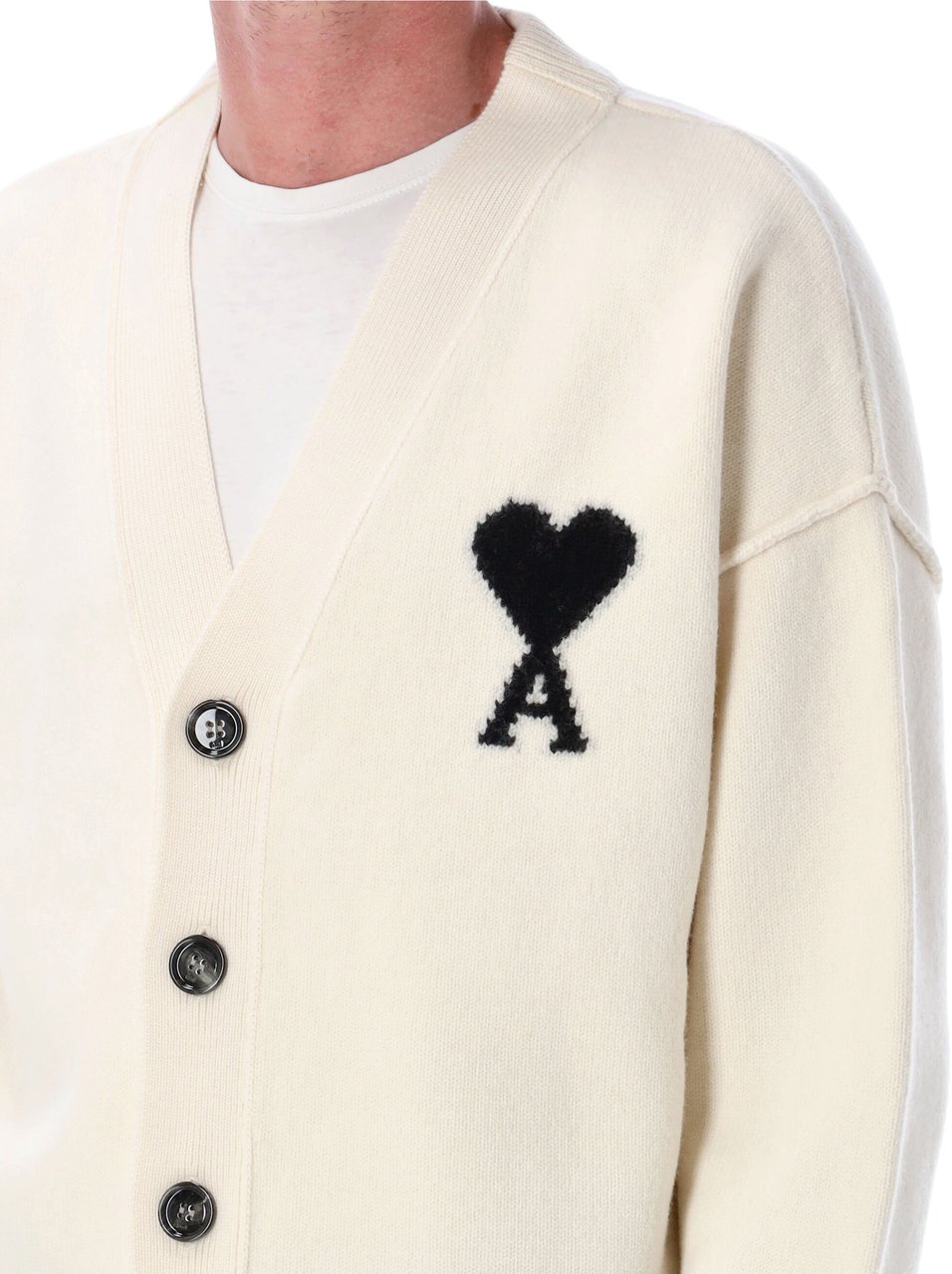 AMI Paris V Neck Cardigan Adc Beige Wit