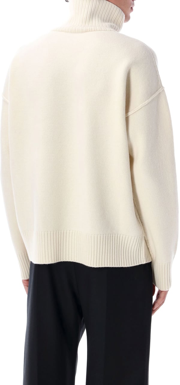 AMI Paris Red Adc High Neck Beige Wit