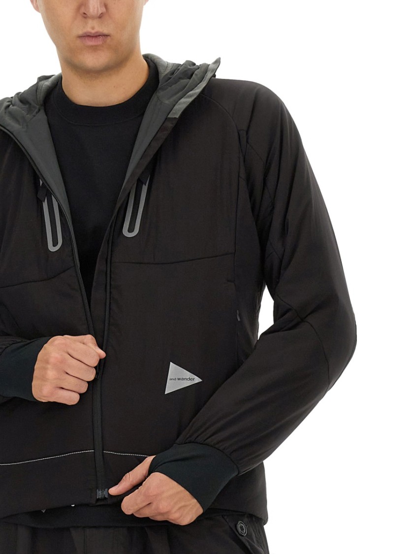 and wander "Alpha Air" Sweatshirt Zwart