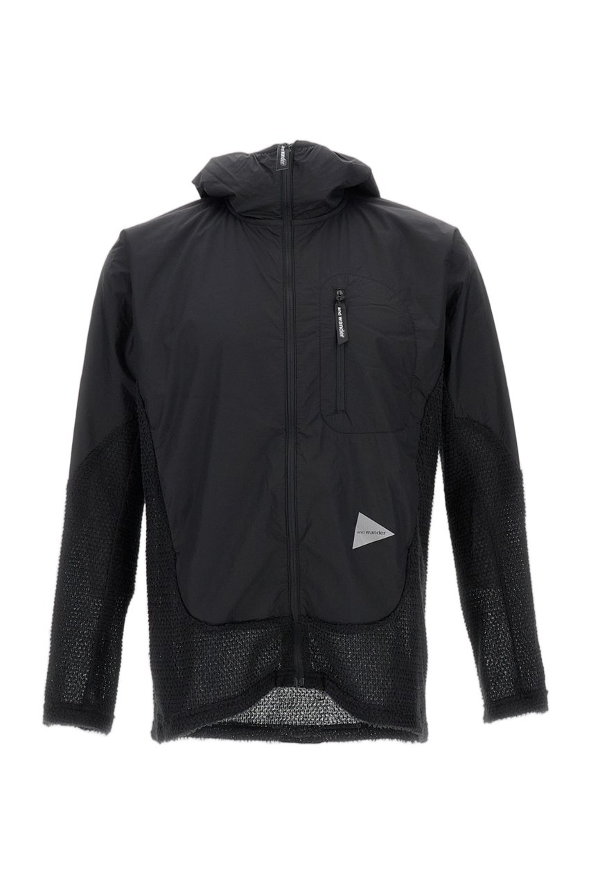 and wander Hooded Black Jacket With Fleece Inserts And Zip Detailing Zwart