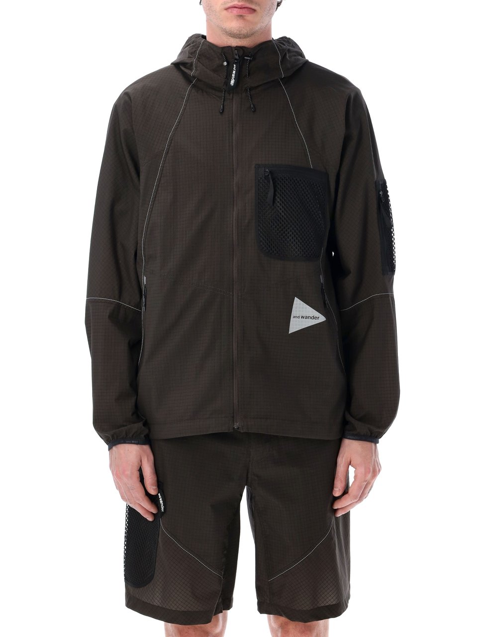 and wander Breath Rip Lightweight Breathable Zip Jacket Zwart