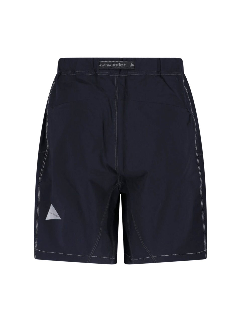 and wander Black Light Hike Integrated Belt Shorts Zwart