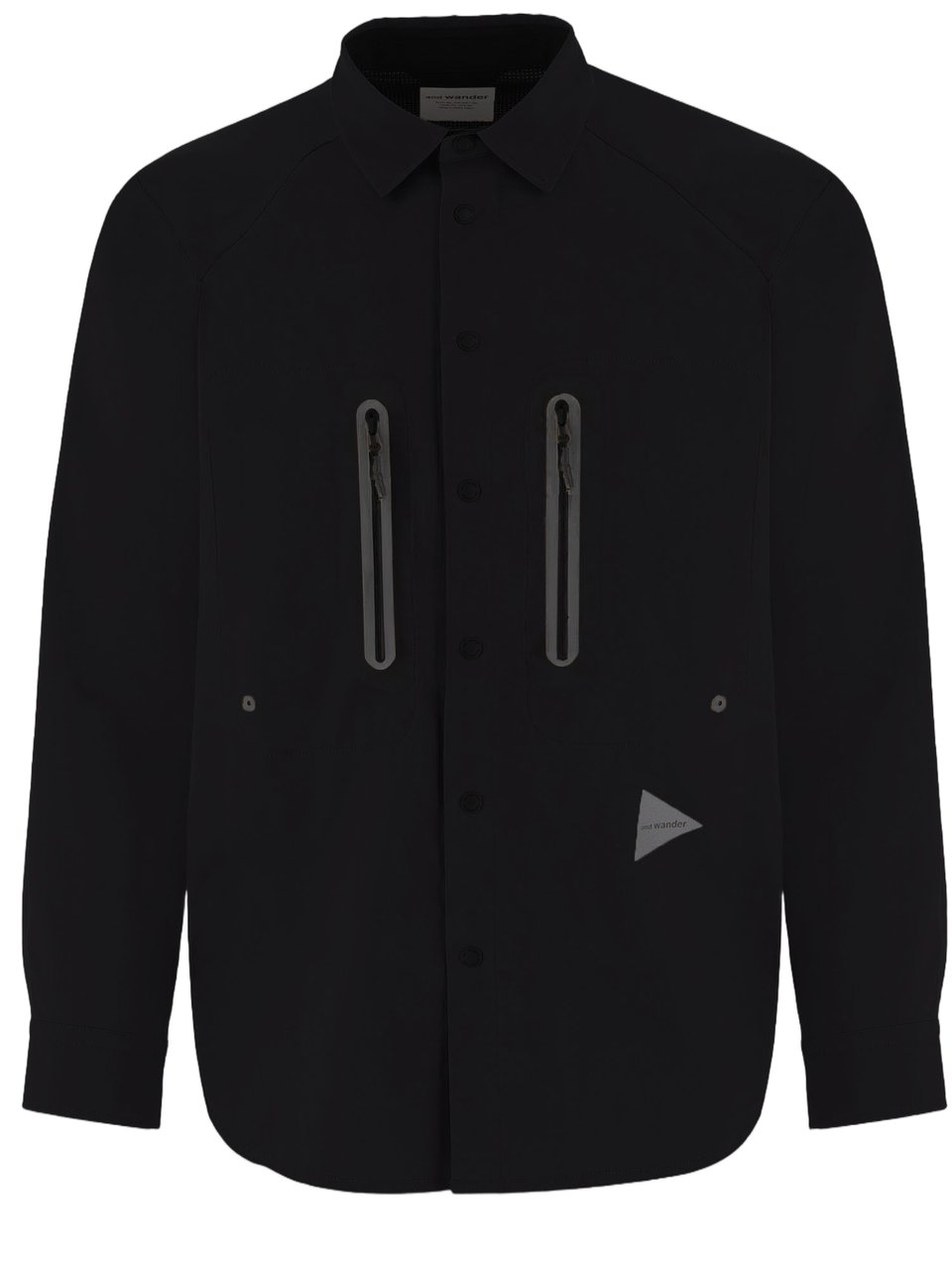 and wander Technical Nylon Shirt with Distinct Back Panel Zwart