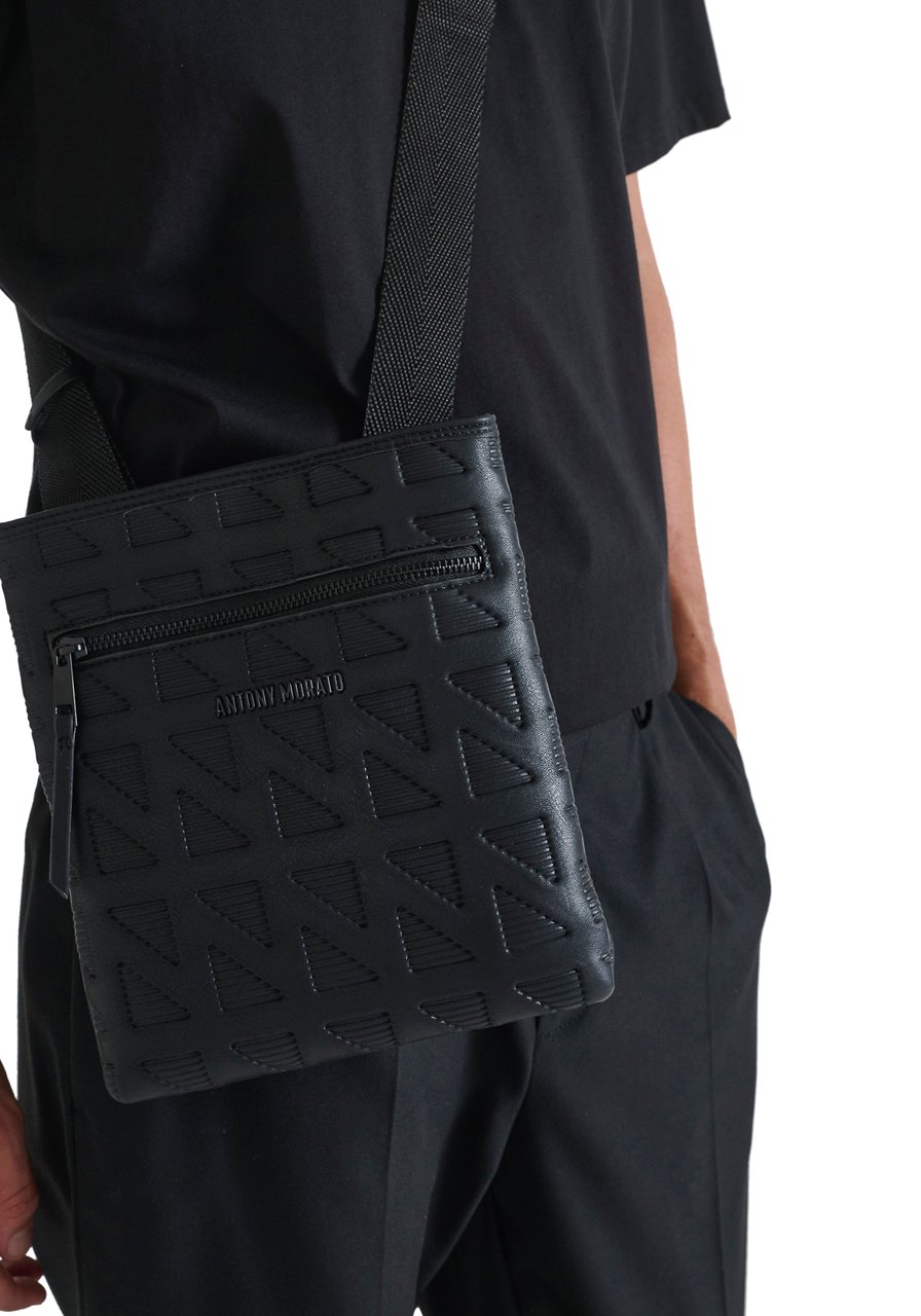 Antony Morato MESSENGER IN FAUX LEATHER FANCY PRINTED.METAL ZIP POCKET.3D LOGO METAL RIVET Zwart